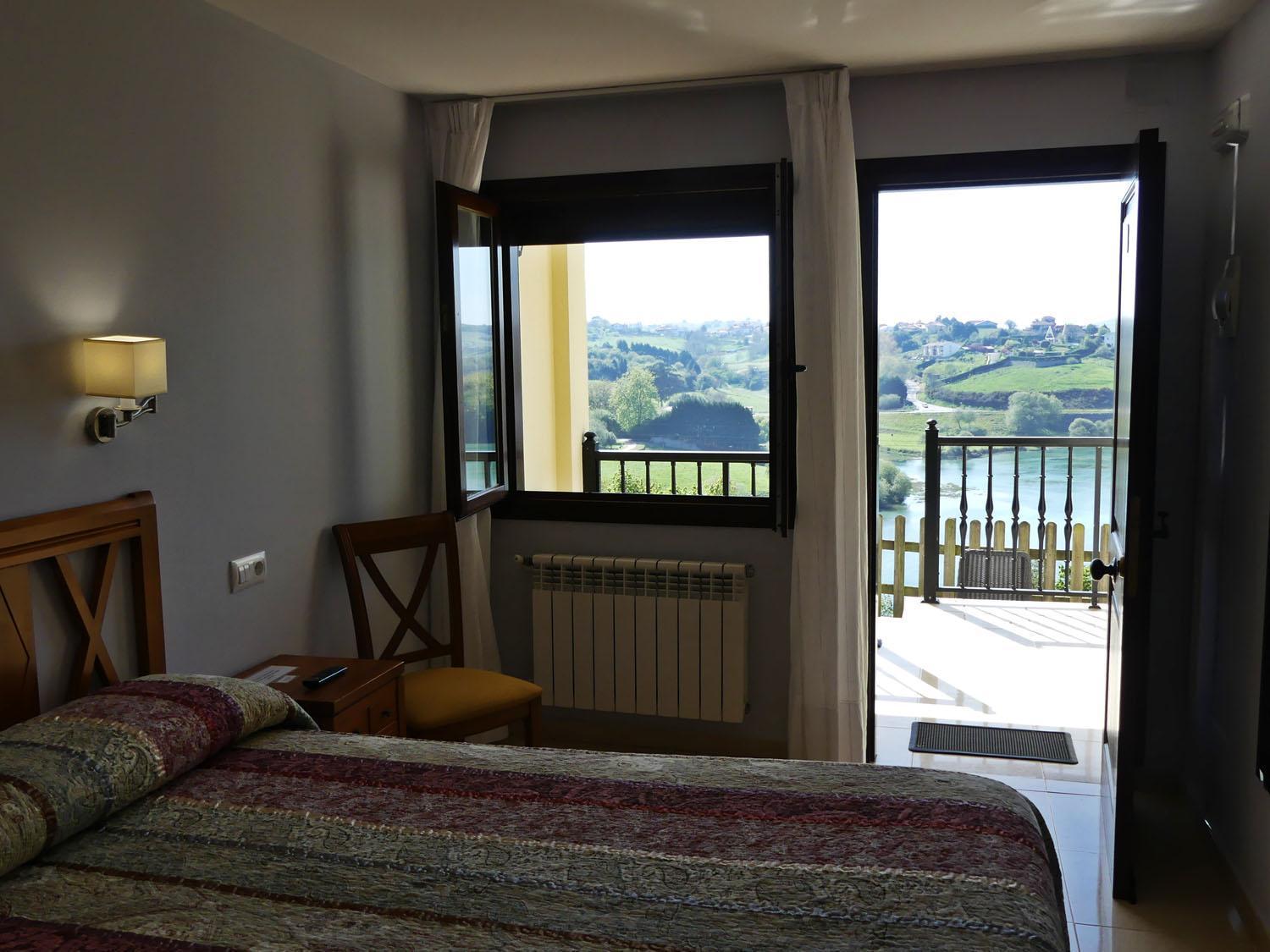 El Mirador De Trasvia Comillas Екстер'єр фото